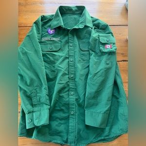 Scouts Canada shirt Youth 2XL - never worn
